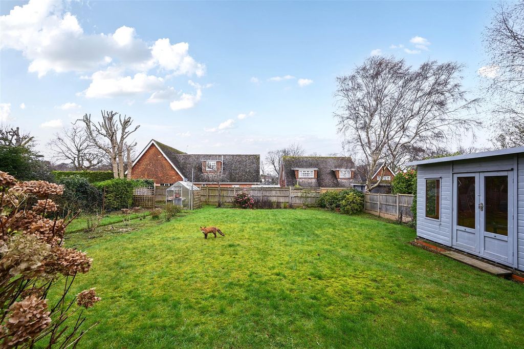 Property photo 2 of 28 86-Cranston-Avenue-Tn39-3Nl  (39).Jpg