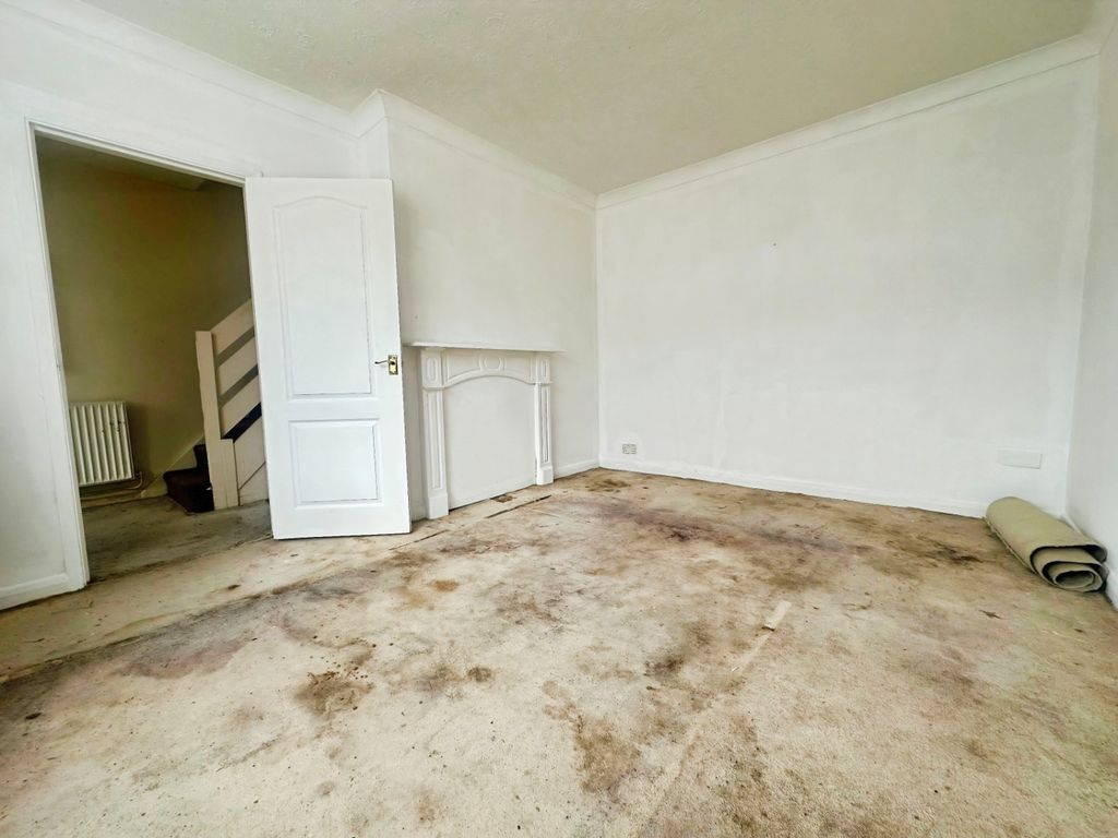 Property photo 3 of 11 Pbox-Img.Jpg