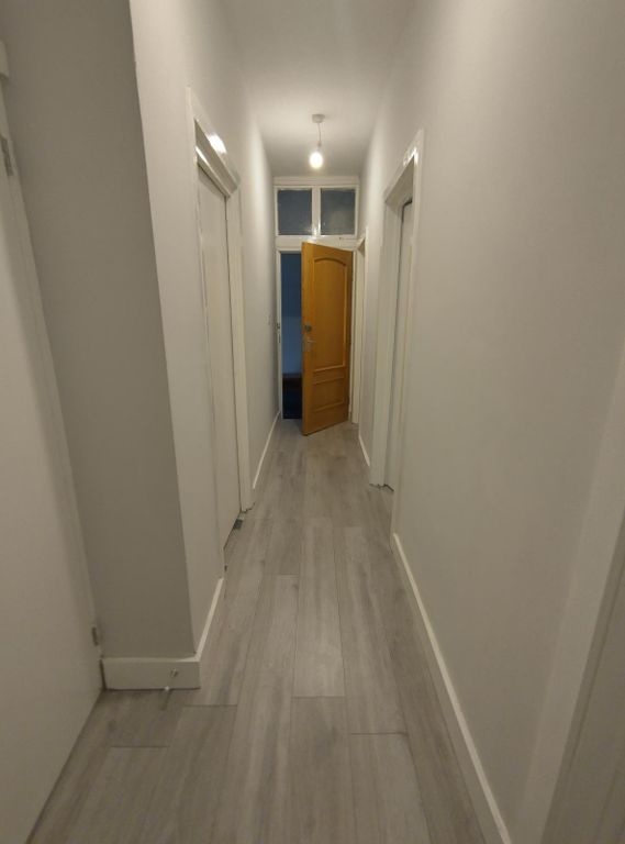 Property photo 3 of 12 Https://Cdn.Rmcloud.Online/Rmc-Temp-Live/Home/35B5Acb4c5F12B87Bc19B792Ec520064.Jpg