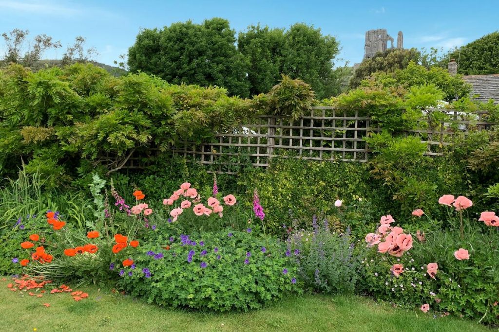 Property photo 2 of 36 Corfe Garden 1.Png