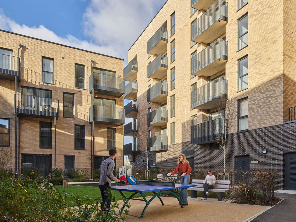 Property photo 3 of 6 242160-100