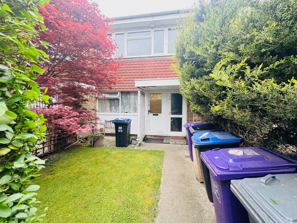 Property photo 1 of 7