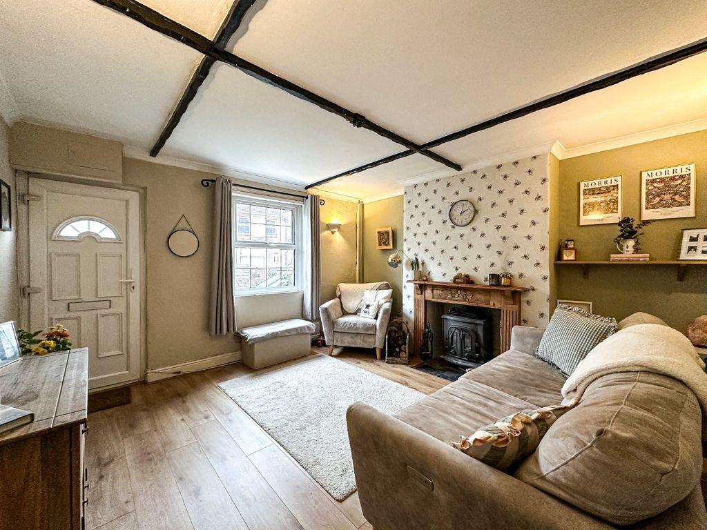 Property photo 3 of 14 47112810