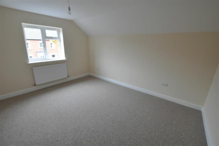 Property photo 3 of 5 Bedroom 1