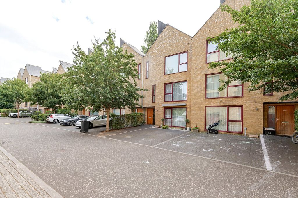 Property photo 1 of 38 Picture No. 33