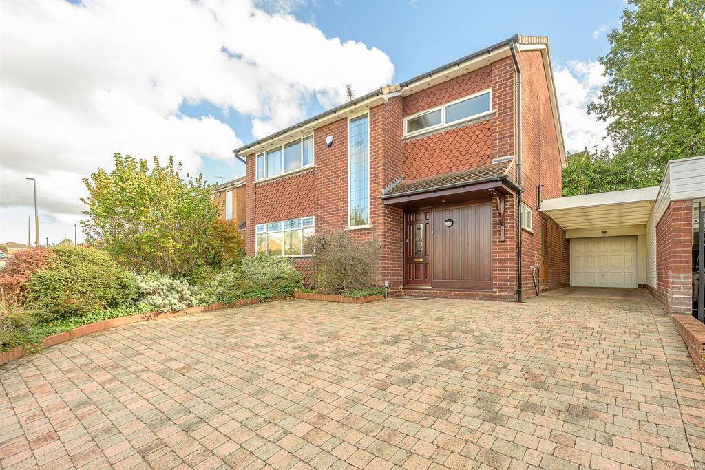 Property photo 1 of 24