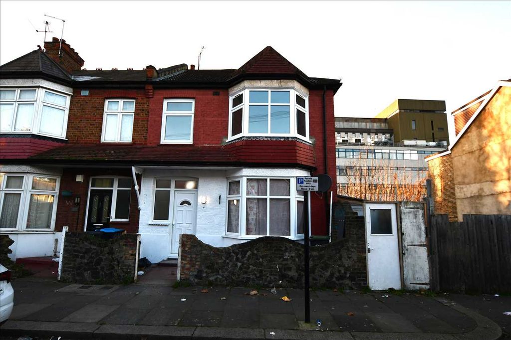 Property photo 1 of 16 Main Picture