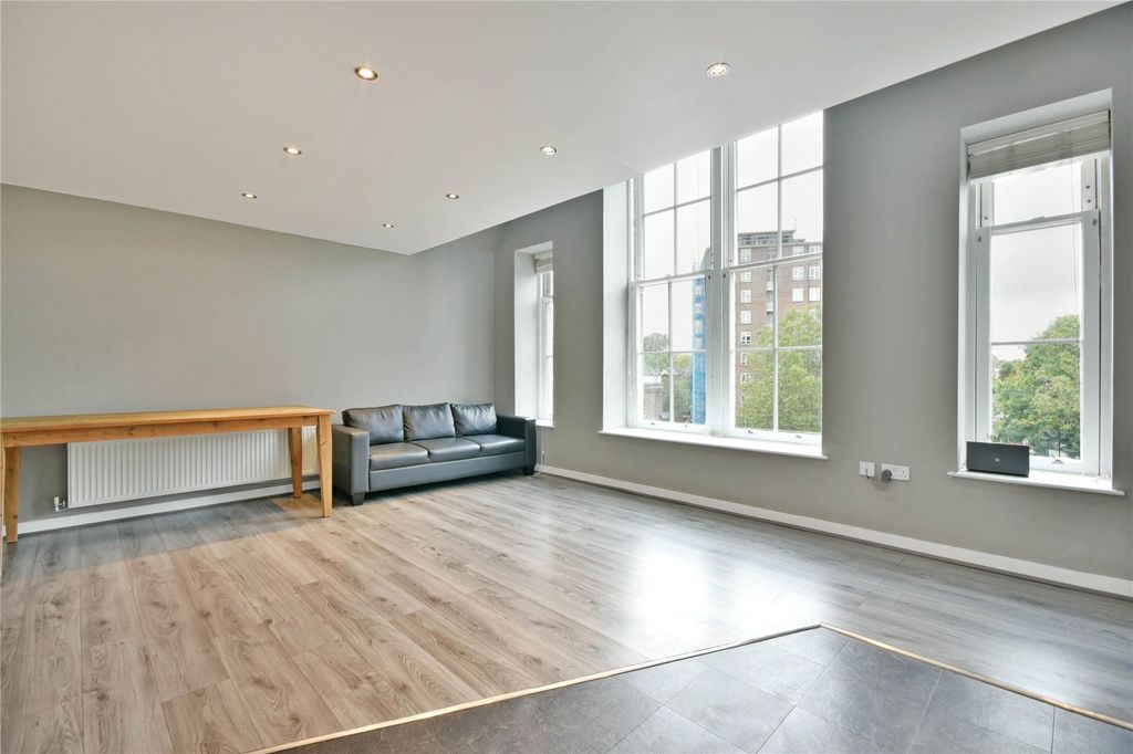 Property photo 1 of 16 Picture No. 28