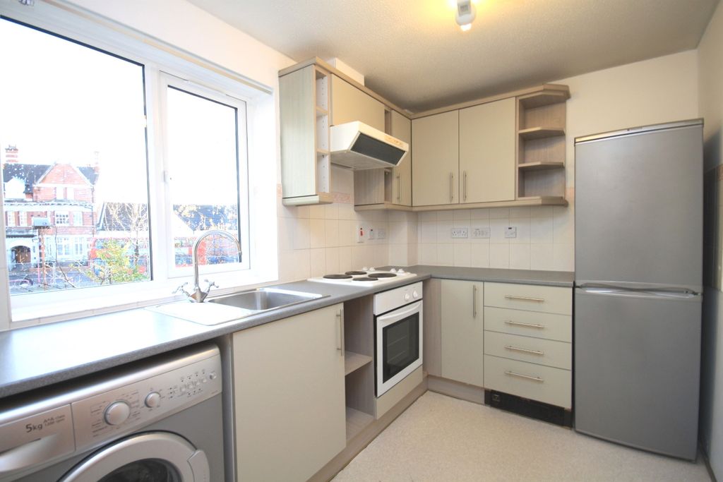 Property photo 2 of 6 Img_8475