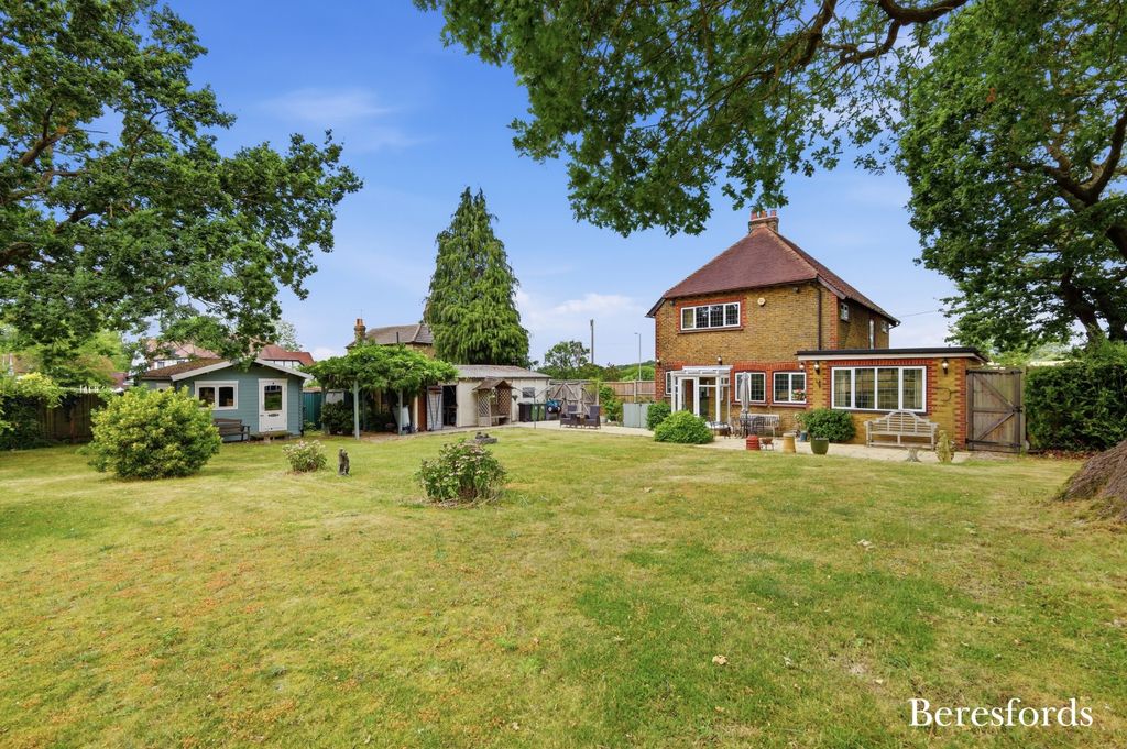 Property photo 2 of 22 Picture No. 24