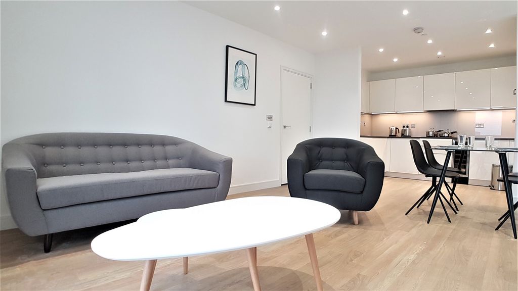 Property photo 1 of 11