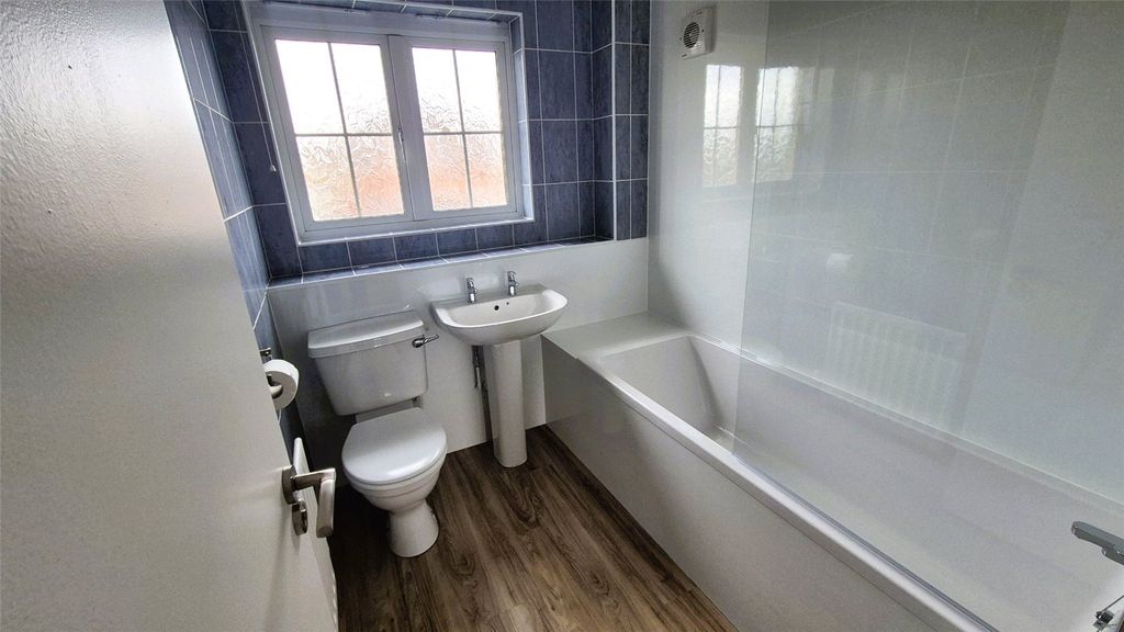 Additional image 4 of 3 bed semi-detached house to rentAsh Grove, Heathhall, Dumfries DG1