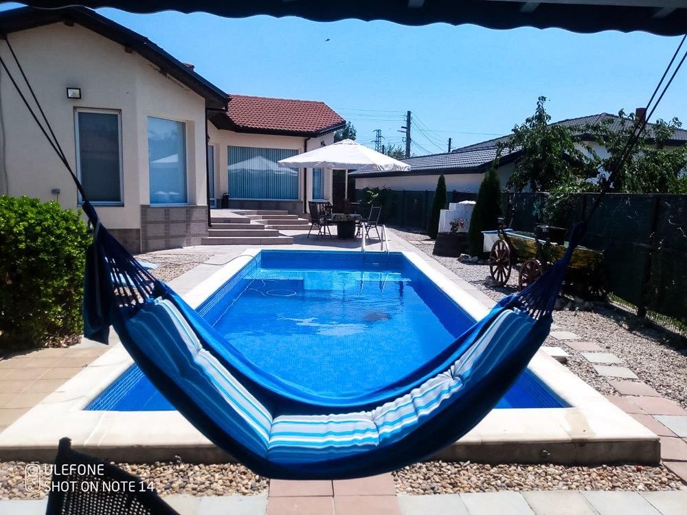 Property photo 1 of 45