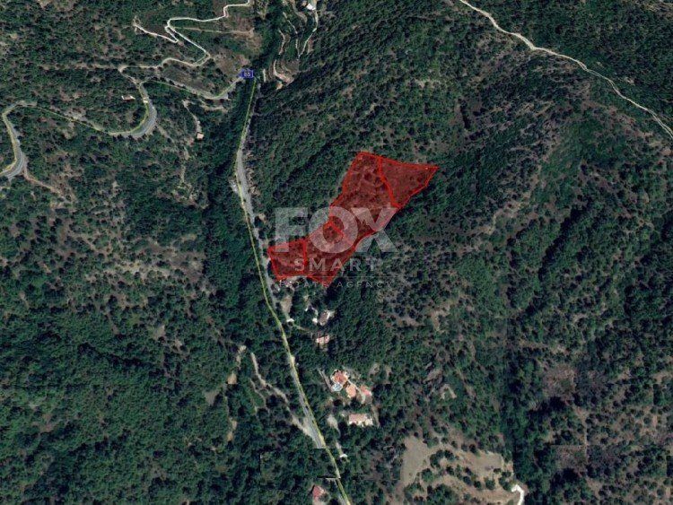 Property photo 1 of 10 Land For Sale In Moniatis Limassol Cyprus