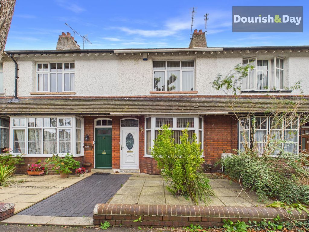 Property photo 1 of 18