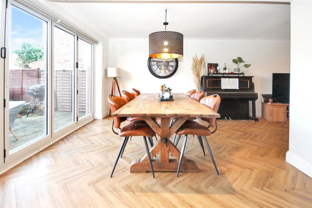 Property photo 3 of 16 Img_9167.Jpg