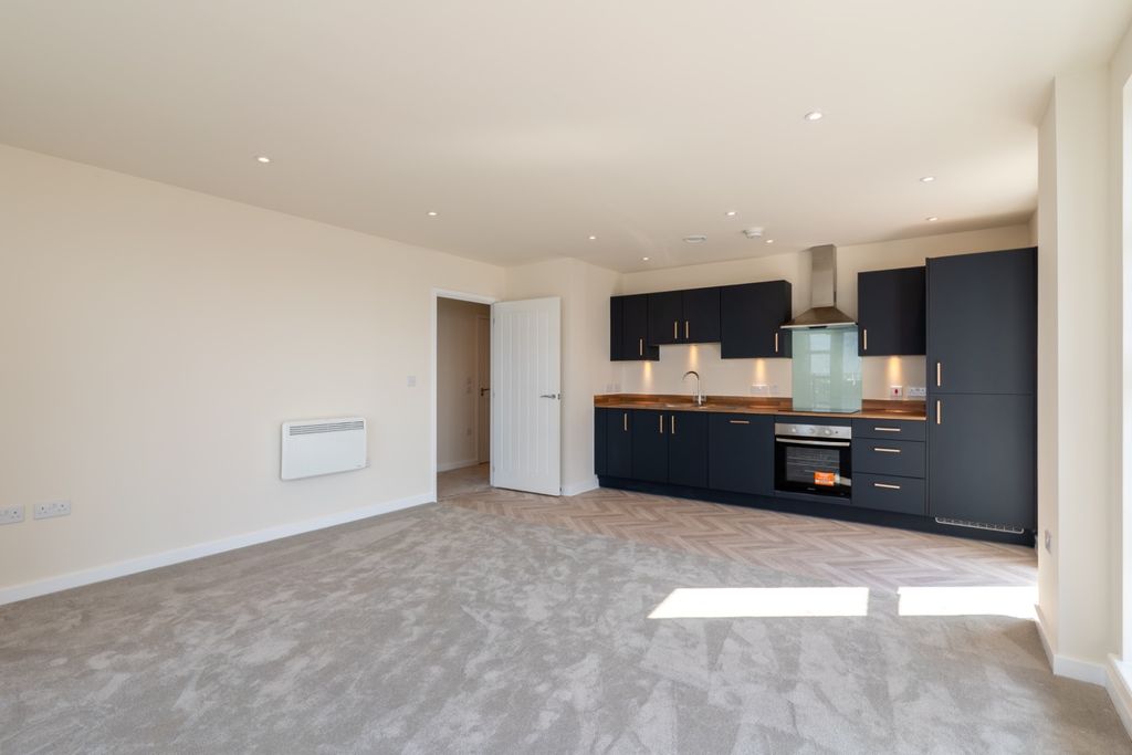 Property photo 2 of 25 5417041