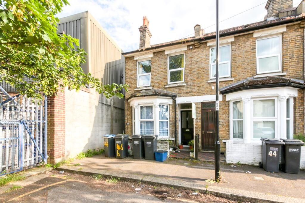 Property photo 1 of 7 46 1