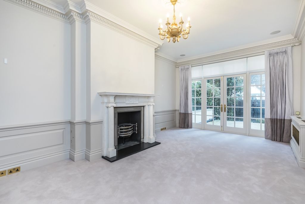 Property photo 2 of 17 Reception