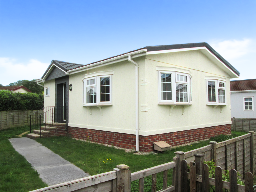 Property photo 1 of 6