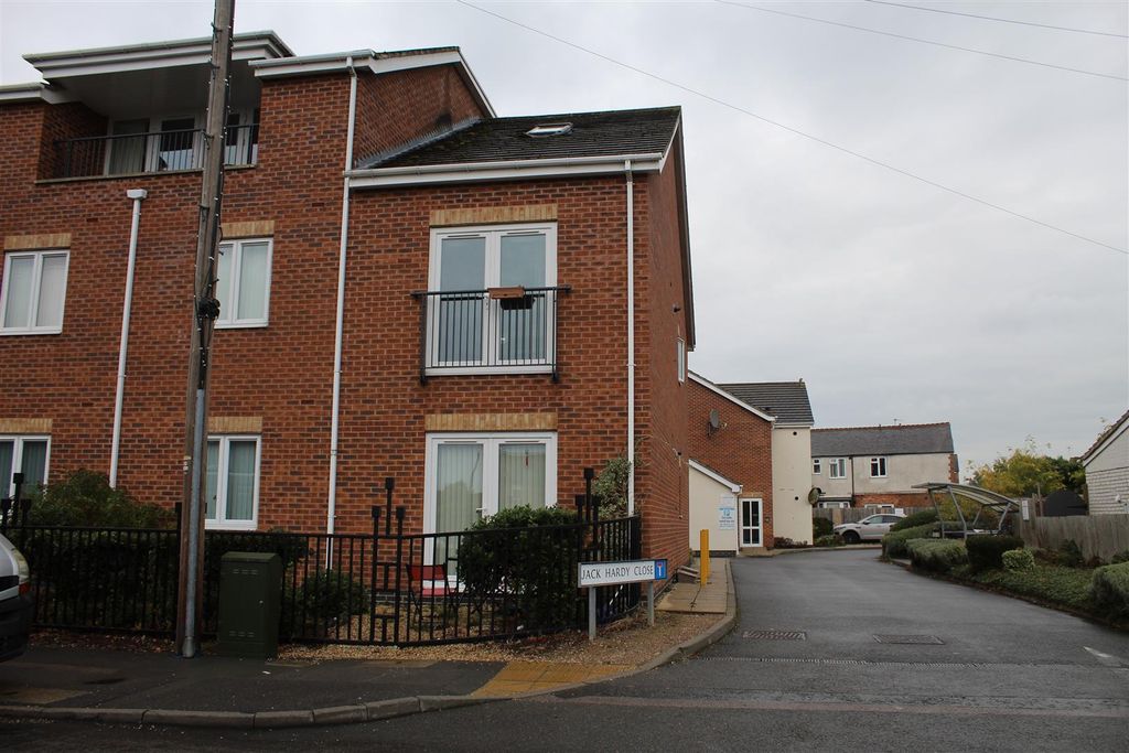 Property photo 2 of 10 Img_2545.Jpg