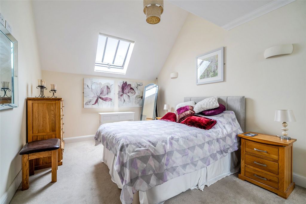 Property photo 1 of 17 Picture No. 50