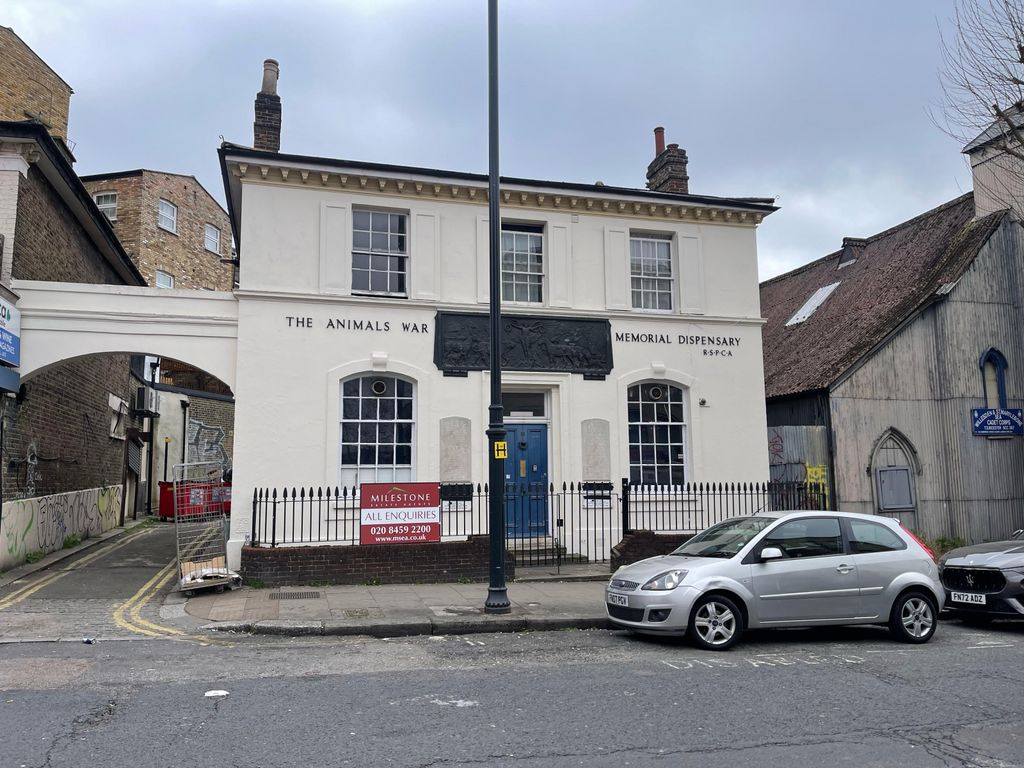 Property photo 1 of 1 Commercial To Rent In Nw6