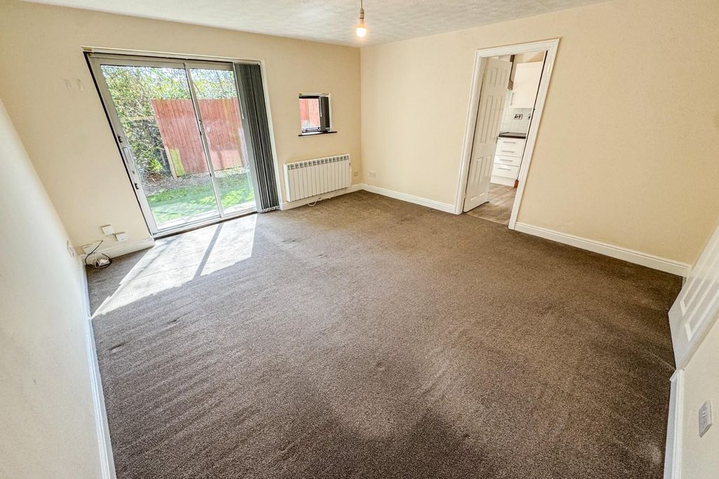 Property photo 2 of 11 2.Jpg
