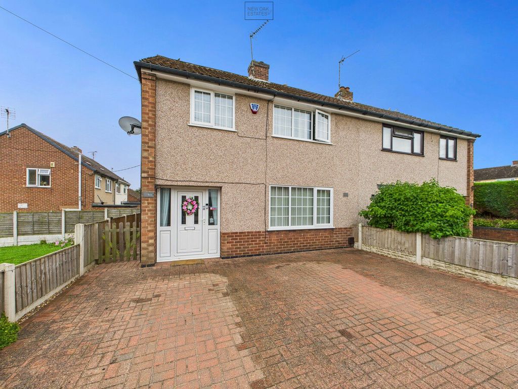 Property photo 2 of 27