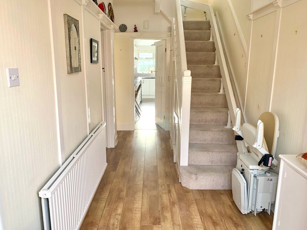 Property photo 2 of 21 Picture No. 01