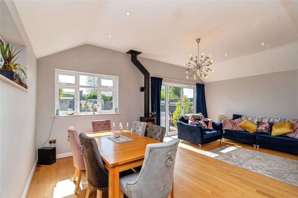 Property photo 1 of 16 Louunge/Dining Room