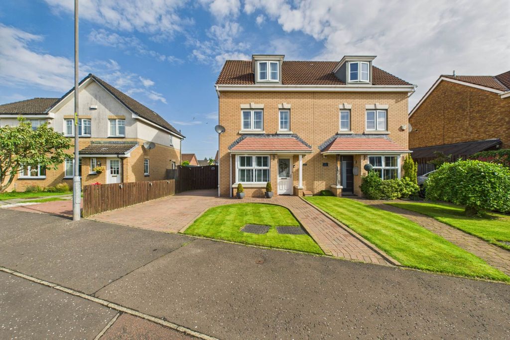 Property photo 1 of 33