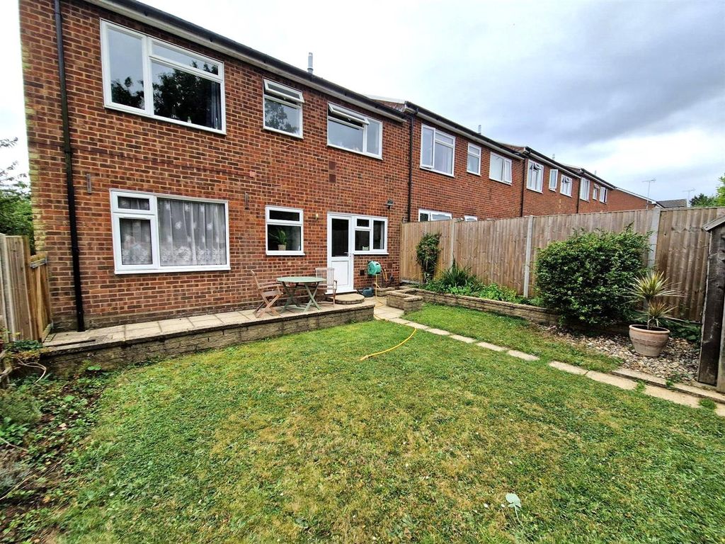 Property photo 1 of 11 1000005721.Jpg