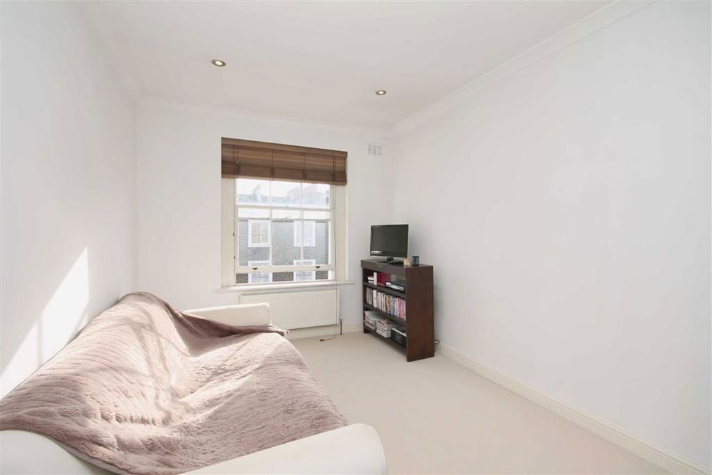Property photo 3 of 5