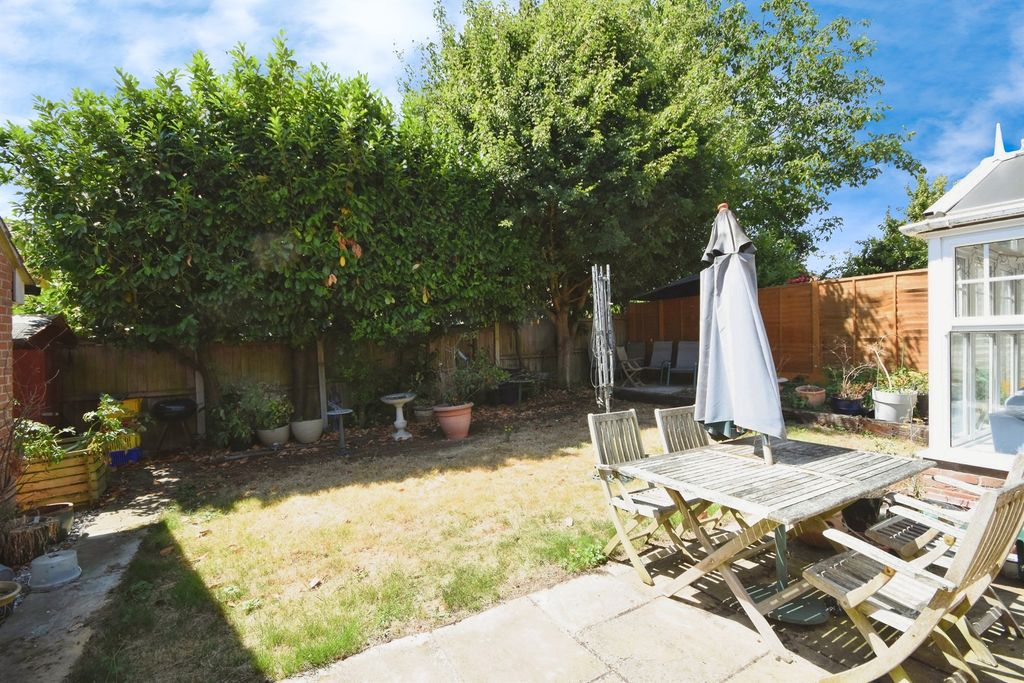 Property photo 3 of 17