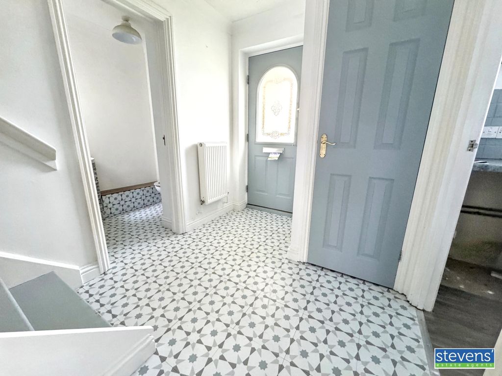 Property photo 3 of 14 Img_8740