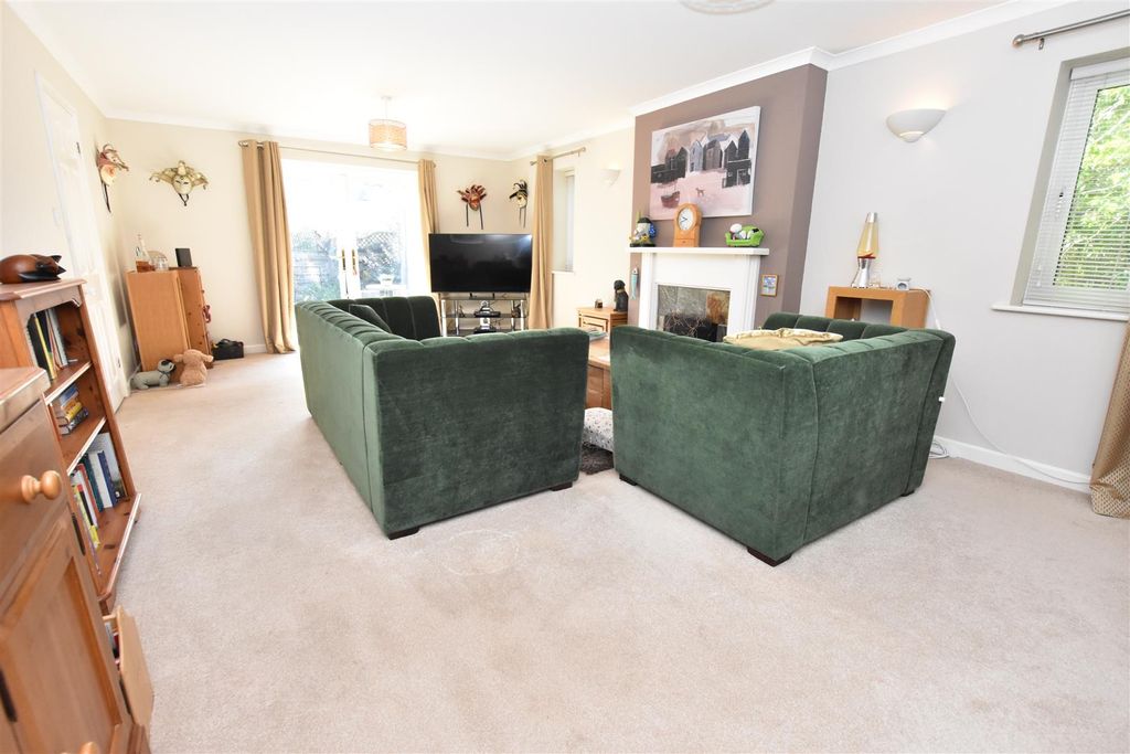 Property photo 2 of 19 Dsc_0840 - Copy (8).Jpg