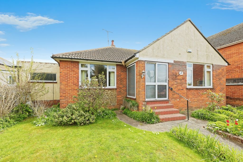 Property photo 2 of 11 Photo