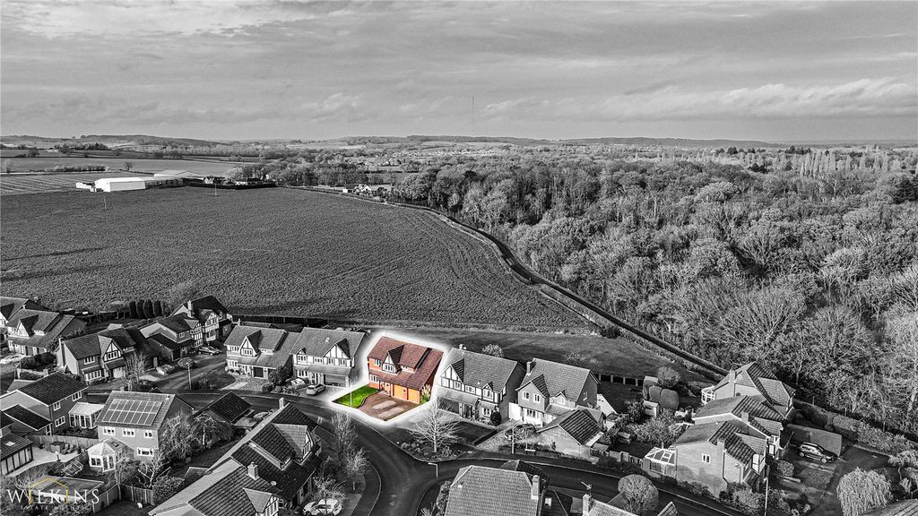 Property photo 2 of 43 Picture No. 37