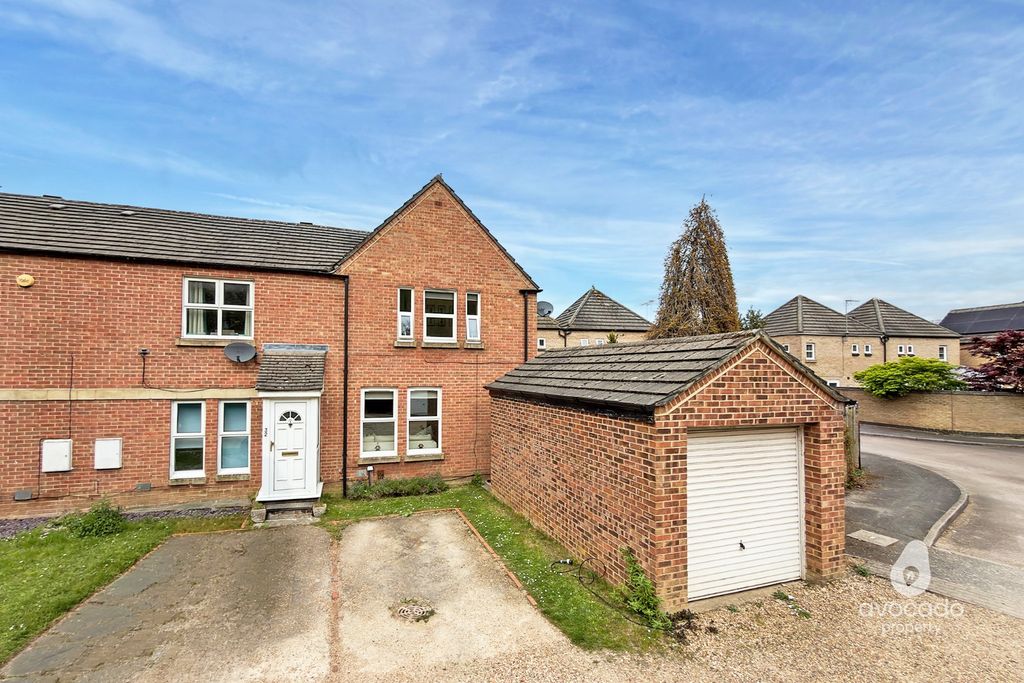 Property photo 1 of 11 5066640