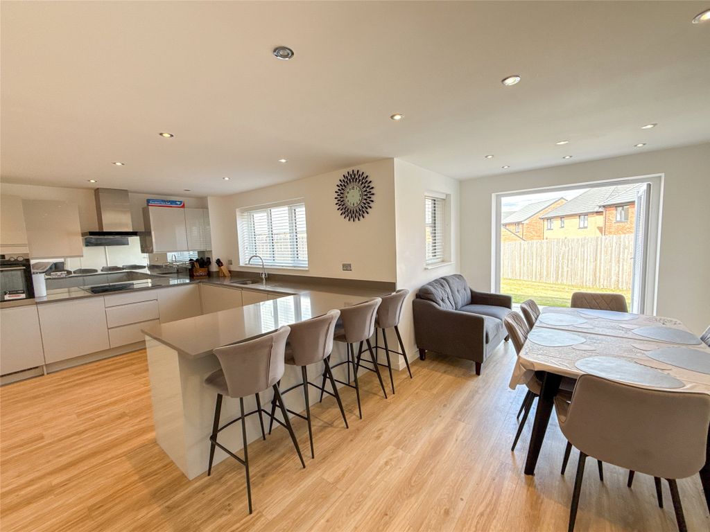 Property photo 2 of 38 Dining Kitchen