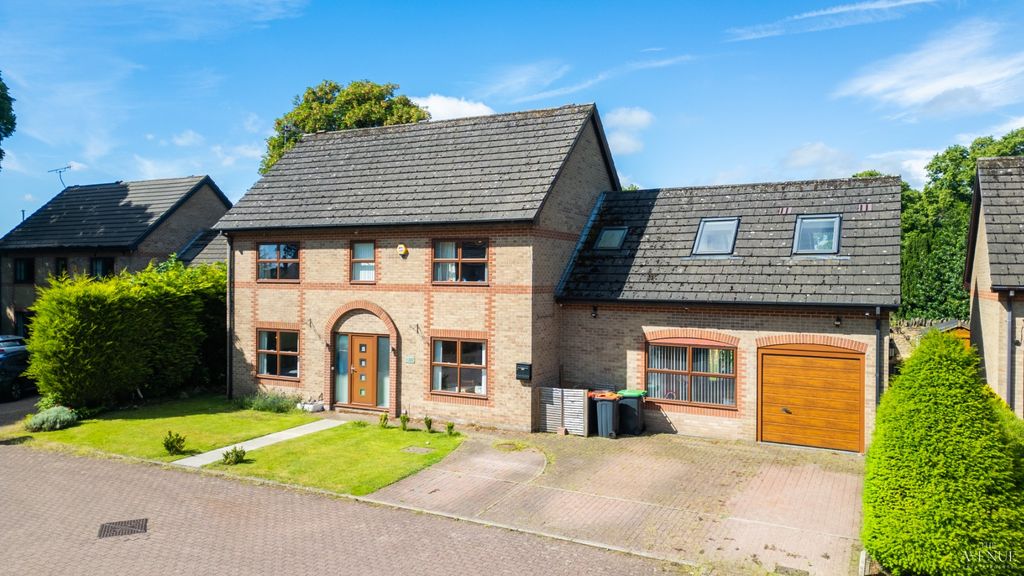 Property photo 1 of 25 5240020