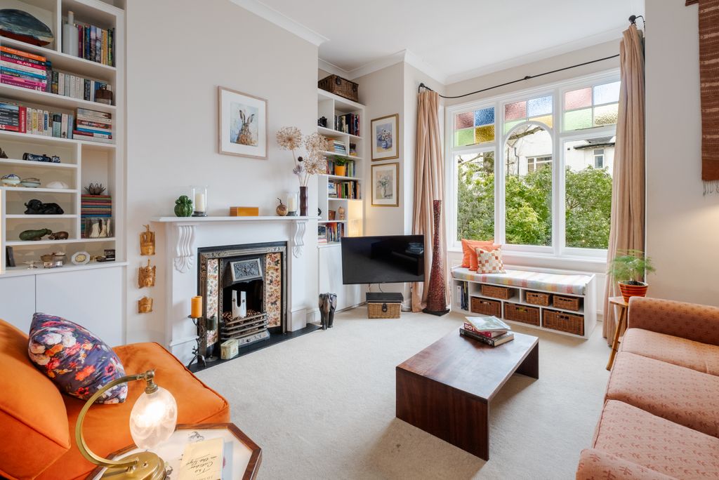 Property photo 3 of 29