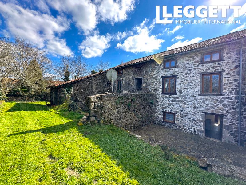 Property photo 2 of 10