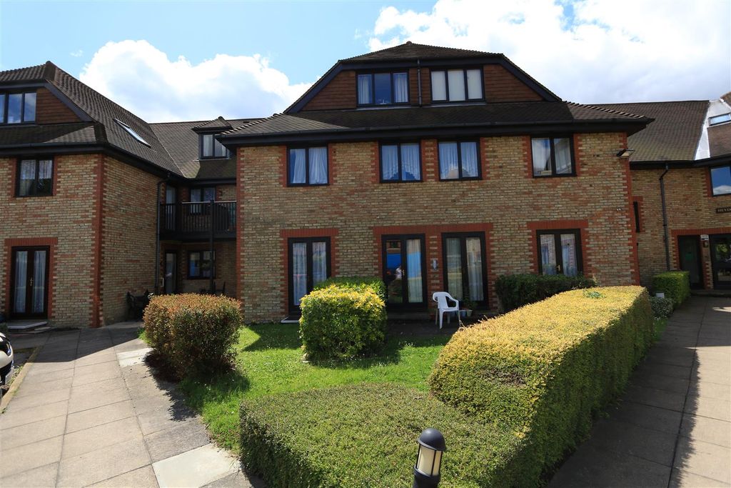 Property photo 1 of 8 Img_3438.Jpg