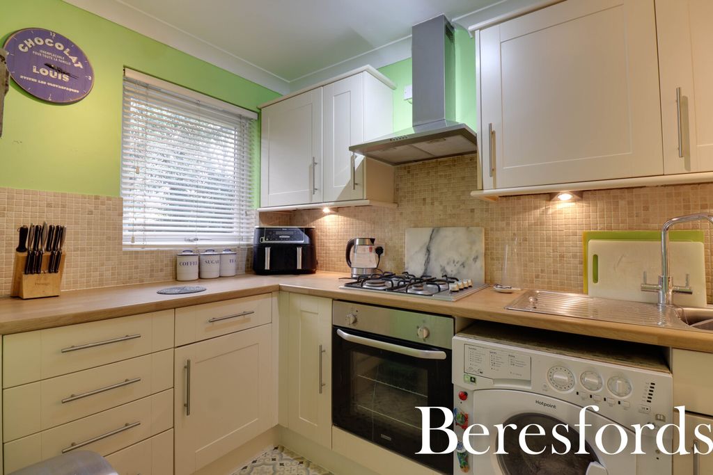 Property photo 2 of 21 Picture No. 03