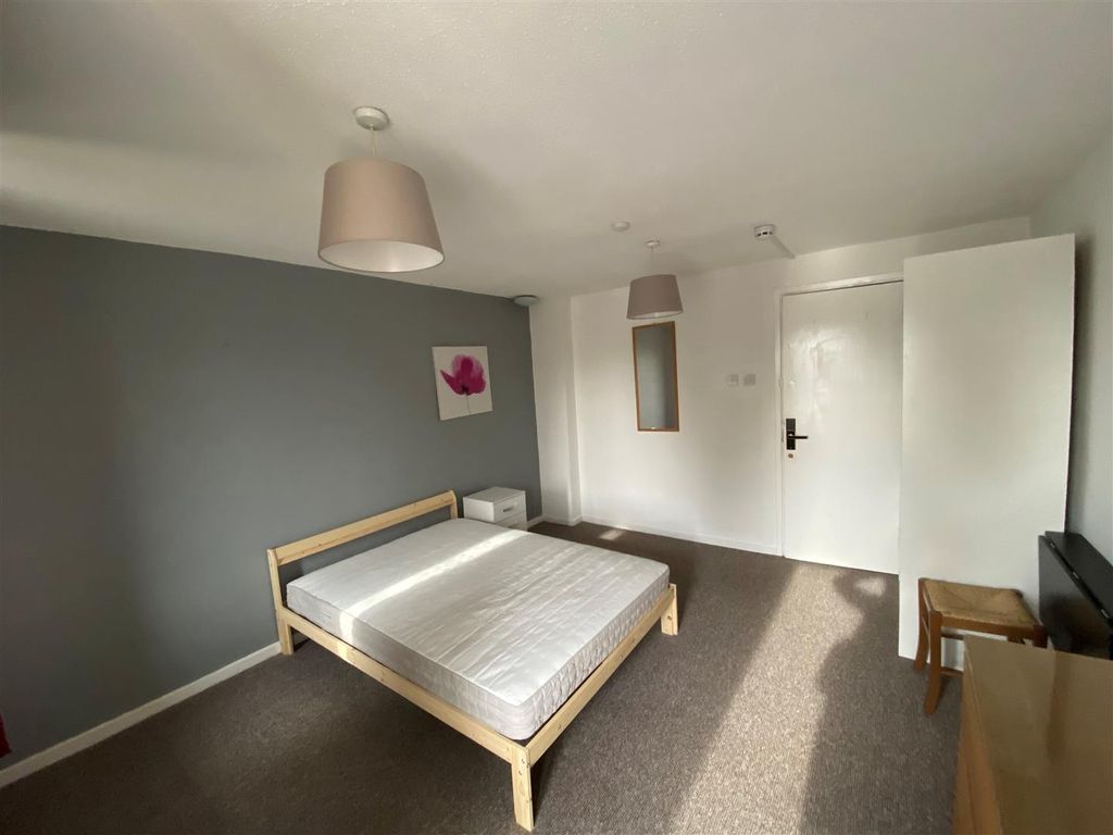 Property photo 3 of 6 Pic 3.Jpg