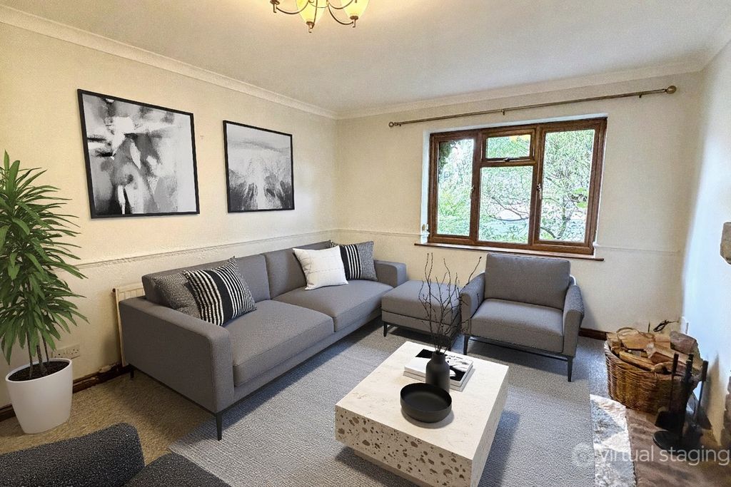 Property photo 3 of 27 5539265