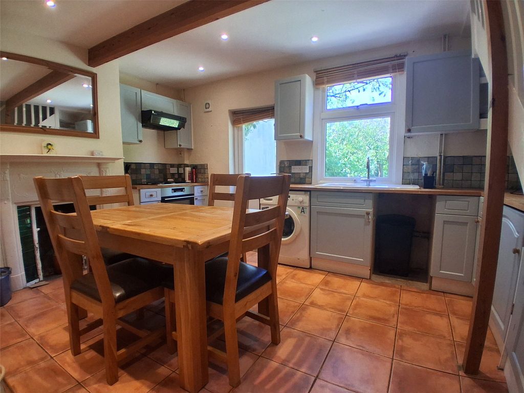 Property photo 2 of 9 Kitchen Diner