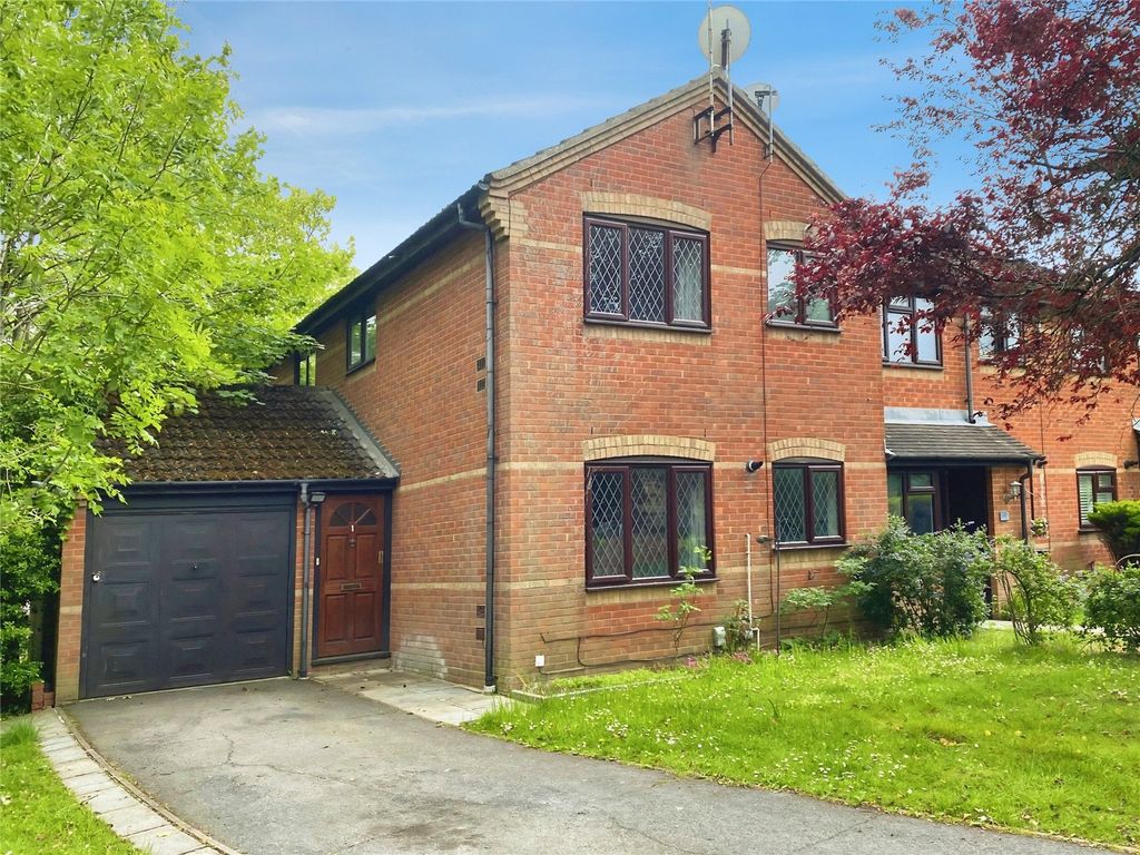 Property photo 1 of 6 Picture No. 17